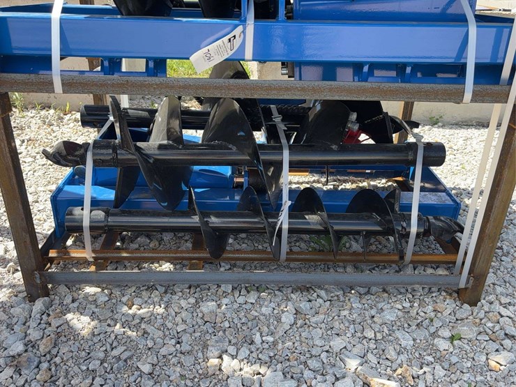 giyi-hydraulic-earth-auger-attachment-image-1