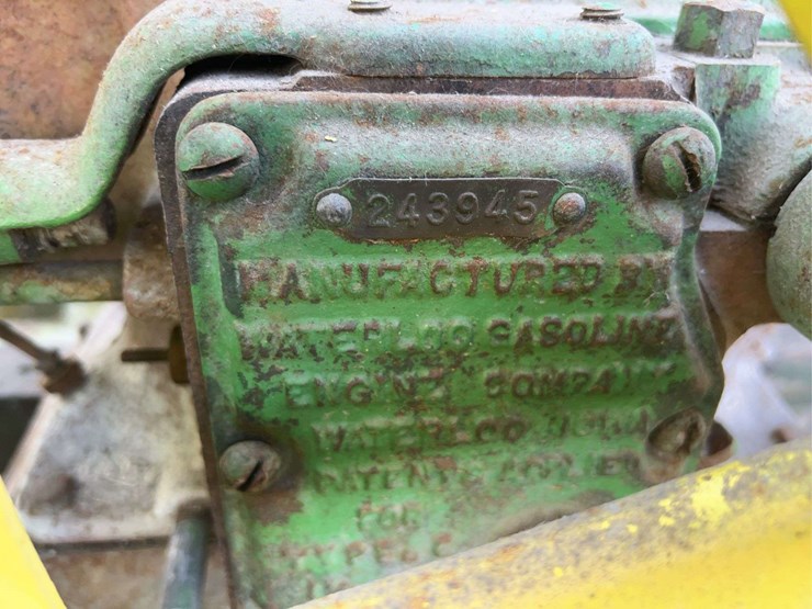 john-deere-e-1-1/2hp-image-16