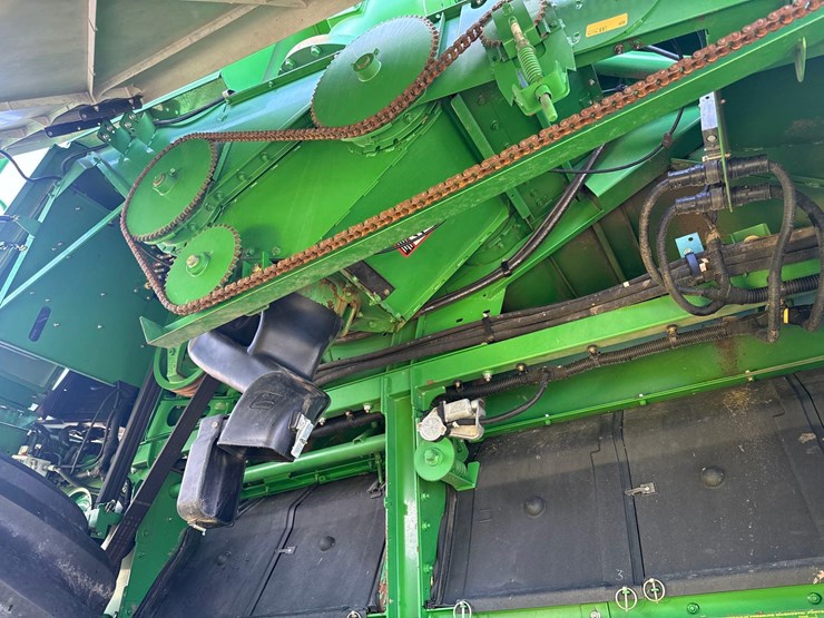 2010-john-deere-9870-sts-image-10