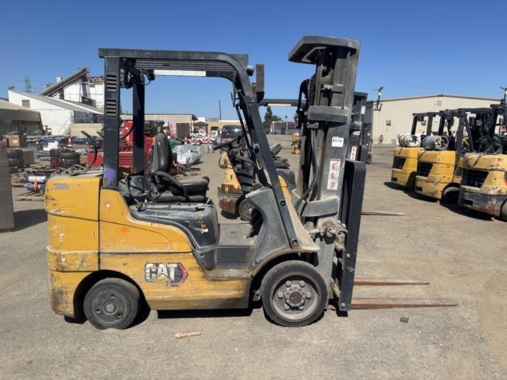 2020-caterpillar-2c6000-image-7