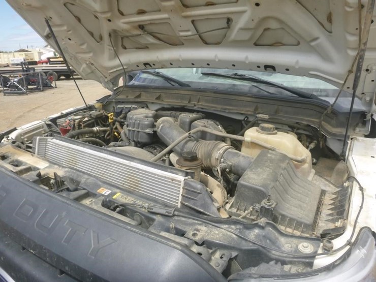 2014-ford-f350-image-17