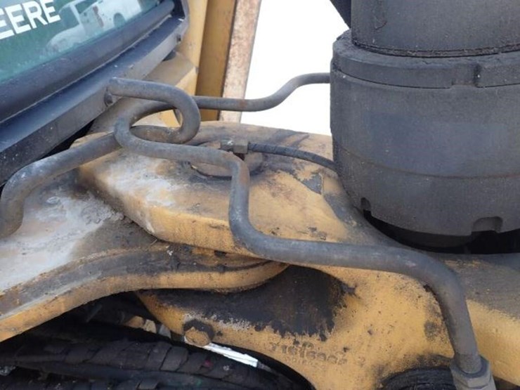 2009-deere-310sj-image-76