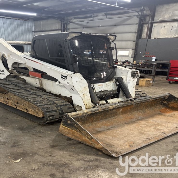 2016 BOBCAT T870