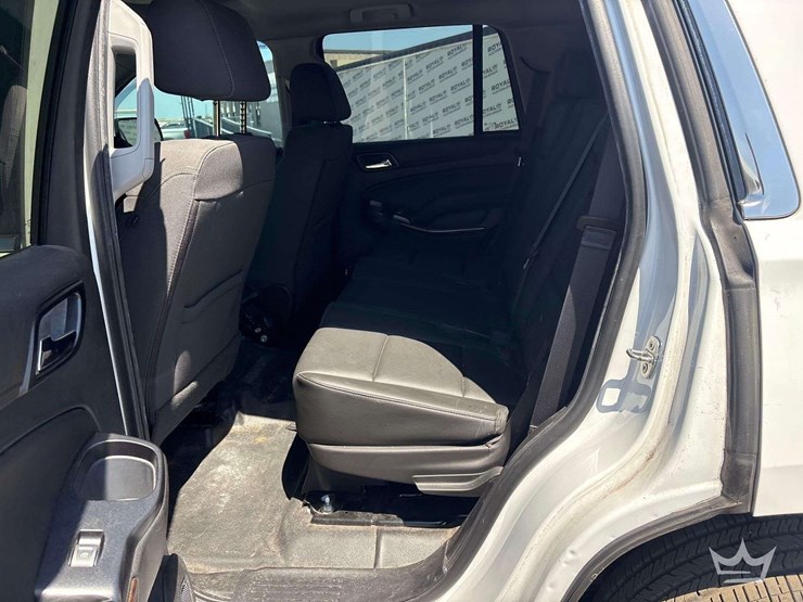 2018-chevrolet-tahoe-image-19