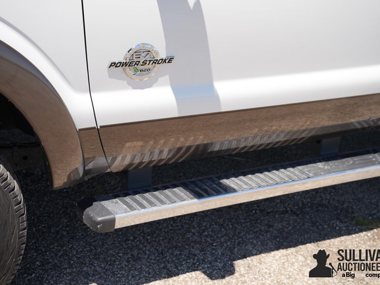 2015-ford-f350-image-19