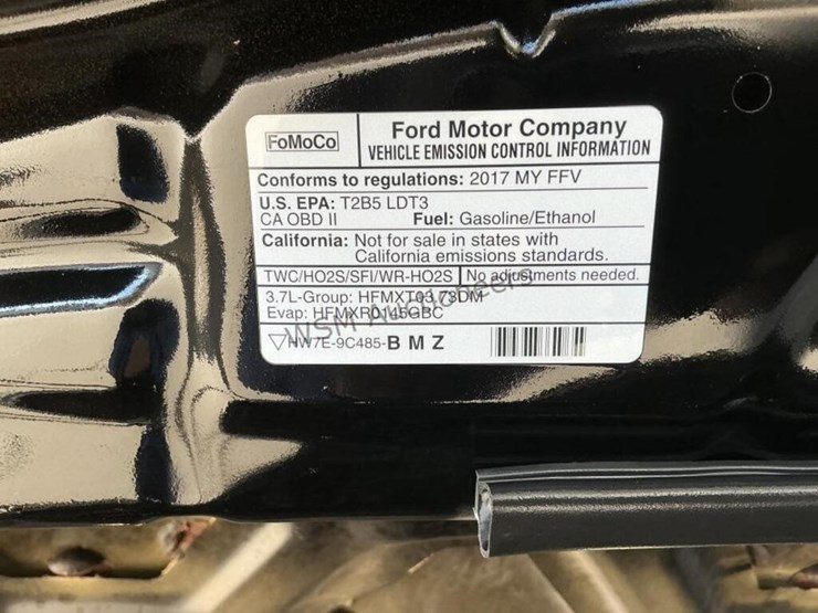 2017-ford-explorer-image-14