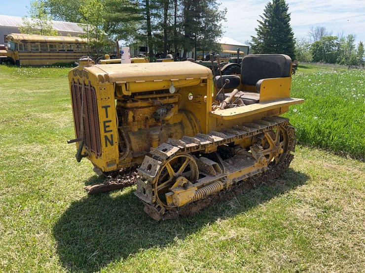 caterpillar-ten-image-7