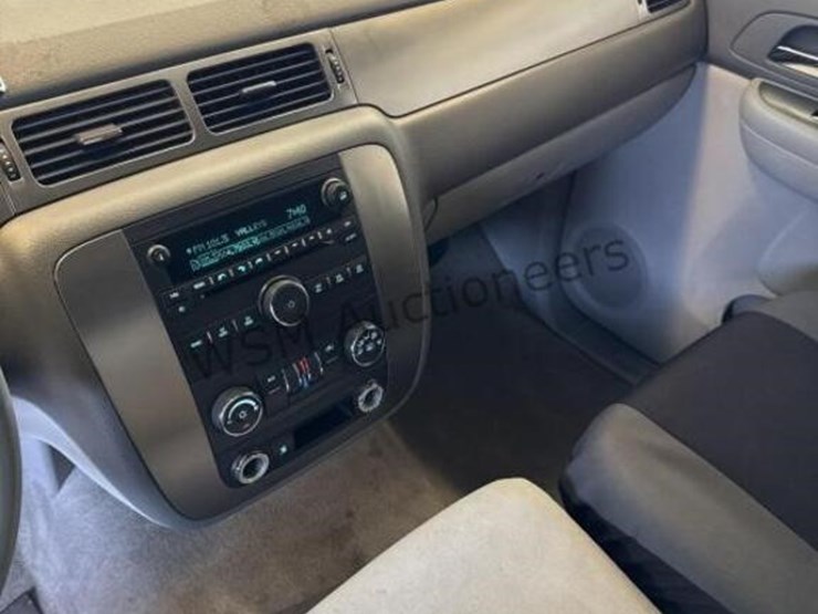 2007-chevrolet-tahoe-image-20