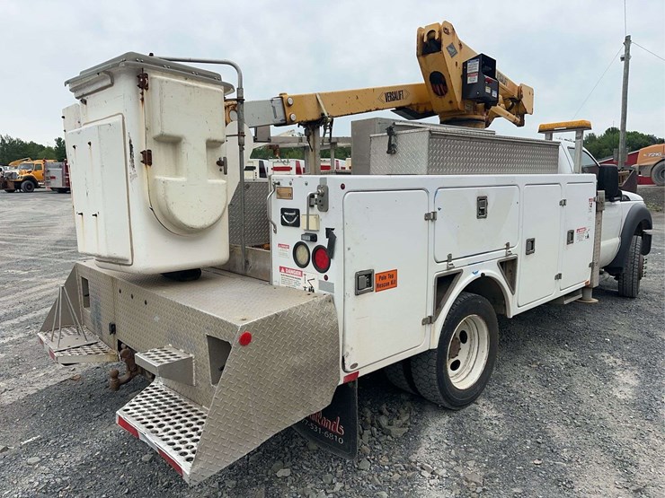 2013-ford-f550-xl-image-5