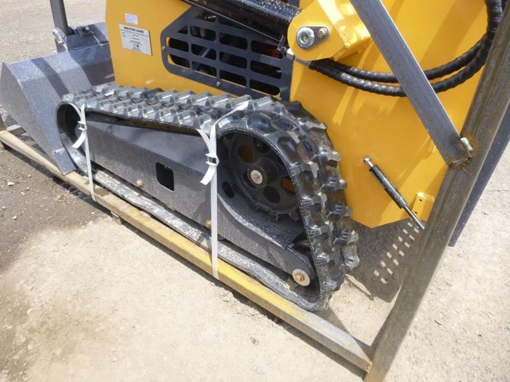 2026-zjg-zj-380-skid-steer-track-loader-image-17