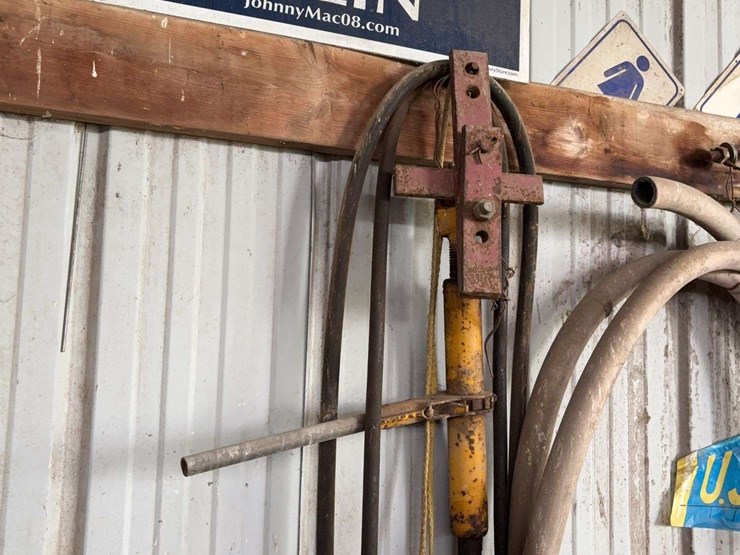 assorted-farm-and-shop-equipment-lot-image-5