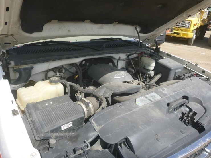 2007-chevrolet-2500-image-12