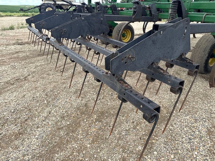 john-deere-2410-image-14