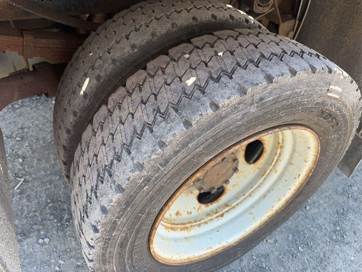 2008-ford-f450-xl-image-11