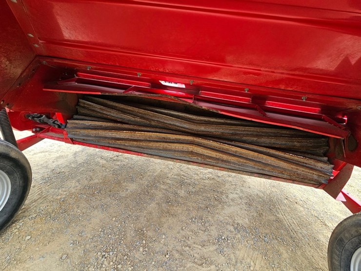 massey-ferguson-1359-image-28