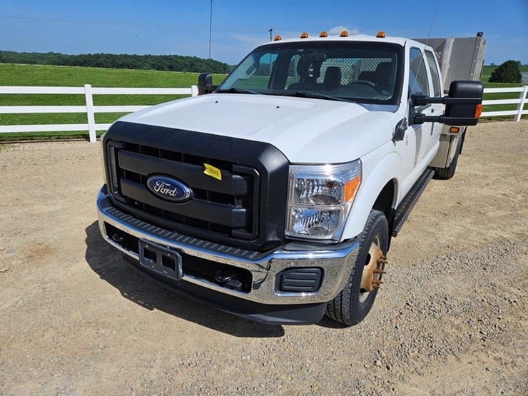 2011-ford-f350-image-9