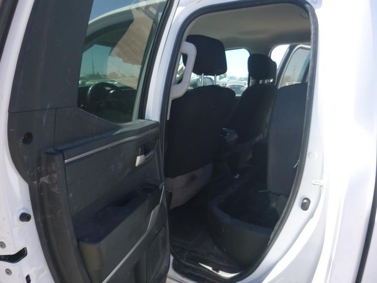 2022-toyota-tundra-image-7