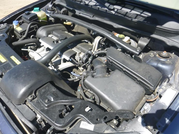 2004-volvo-xc90-image-10