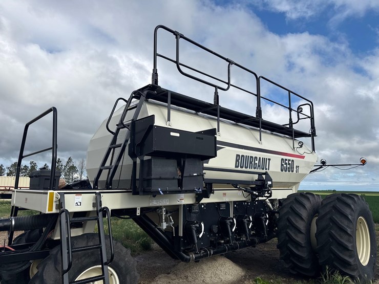 2006-bourgault-8710-air-seeder-image-20