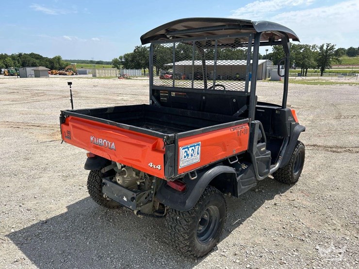 2017-kubota-rtv-x900-image-3