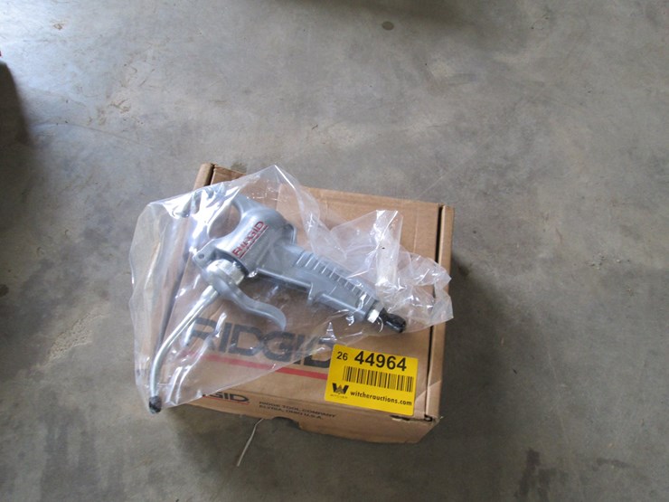 #44964-•-unused-rigid-#4-pump-oiling-gun-inv#44964-image-1
