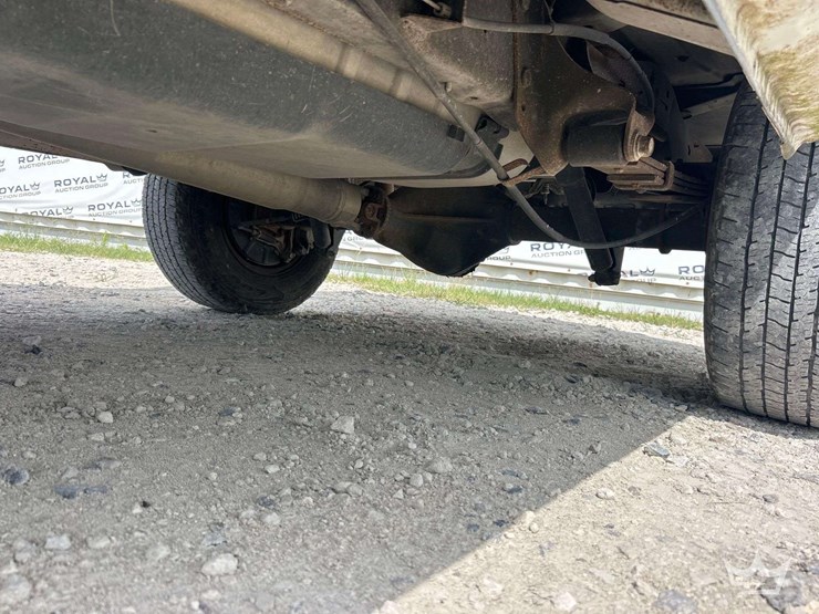 2021-mercedes-benz-sprinter-4500-image-25
