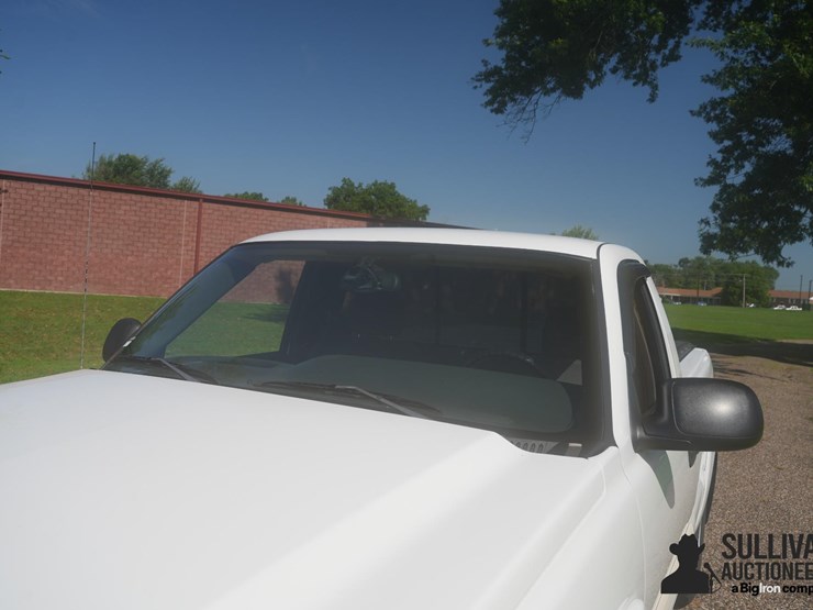 2006-chevrolet-silverado-1500-image-11