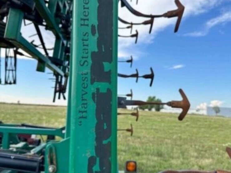 great-plains-folding-3-box-drill,-40'-image-5