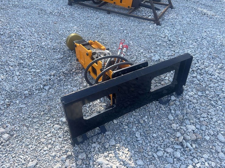 pile-hammer-model-d680-hydraulic-attachment-image-5