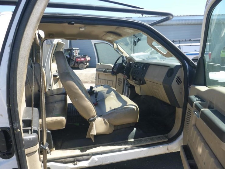 2010-ford-f250-image-6