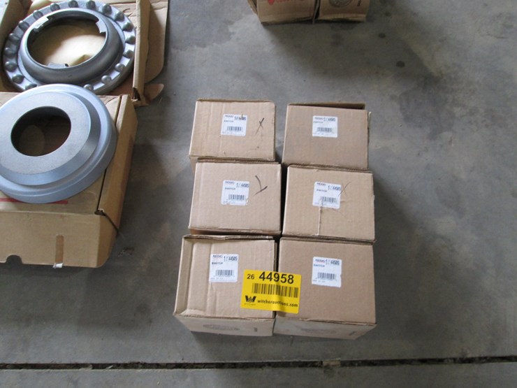 #44958-•-lot-of-(4)-unused-rigid-cat-1-switch-inv#44958-image-1