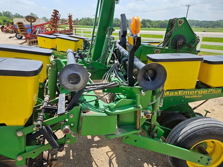 john-deere-1760-image-21