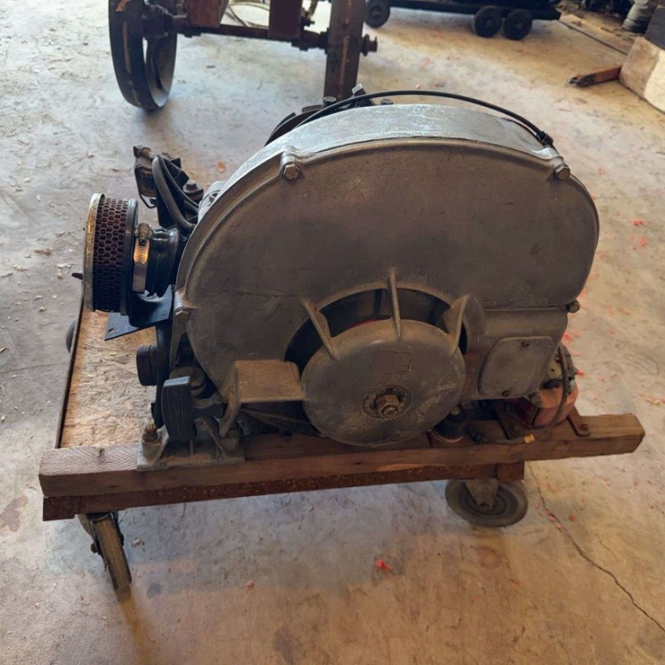 Kiekhaefer Mercury Engine