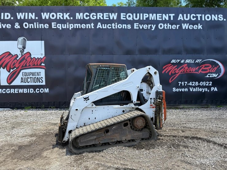 bobcat-t300-image-1