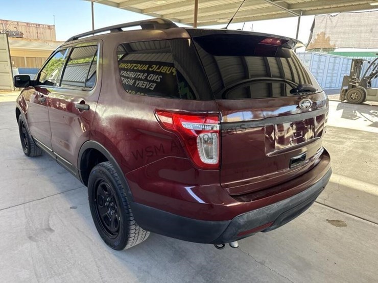 2013-ford-explorer-image-7