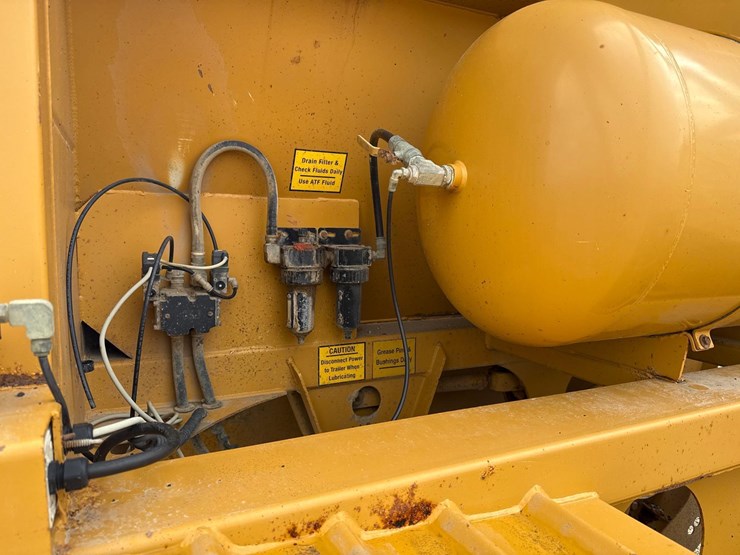r-way-belly-dump-trailer-image-29