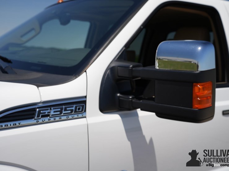 2015-ford-f350-image-15