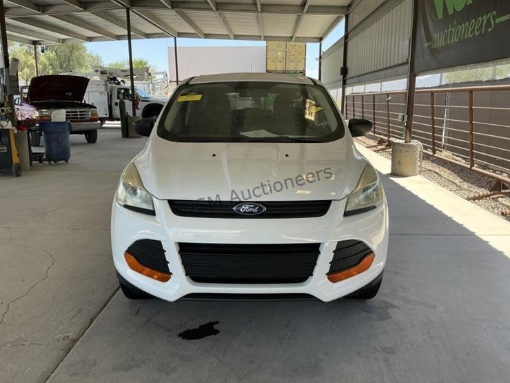 2013-ford-escape-image-3