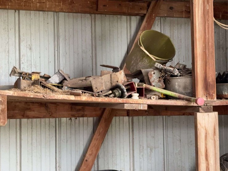 assorted-farm-equipment-and-hand-tools-lot-image-8