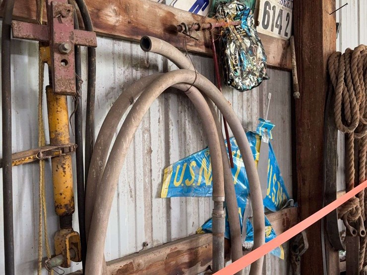 assorted-farm-and-shop-equipment-lot-image-6