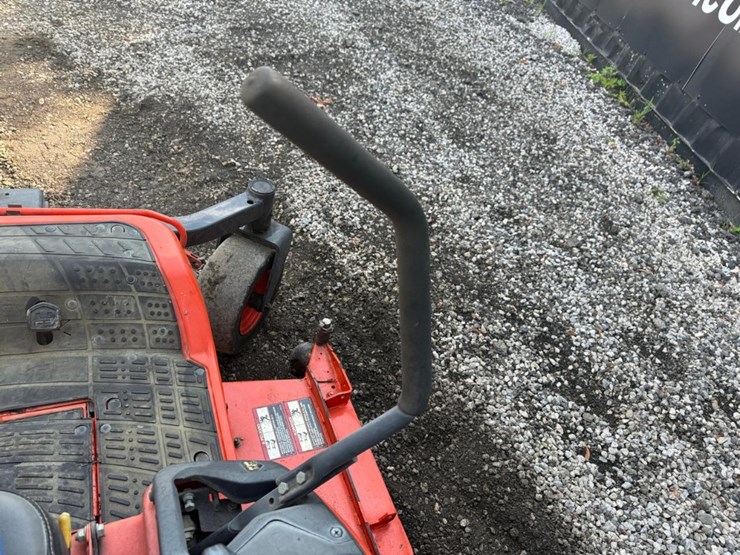 2019-kubota-zd1211-image-17