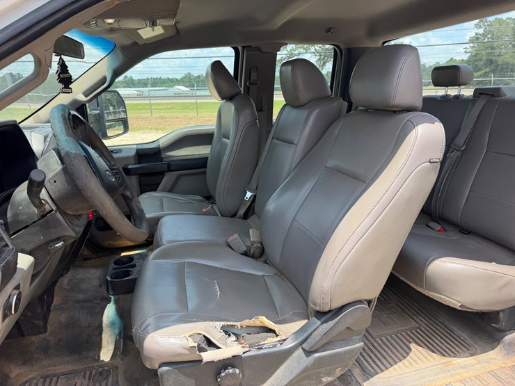 2018-ford-f250-image-13