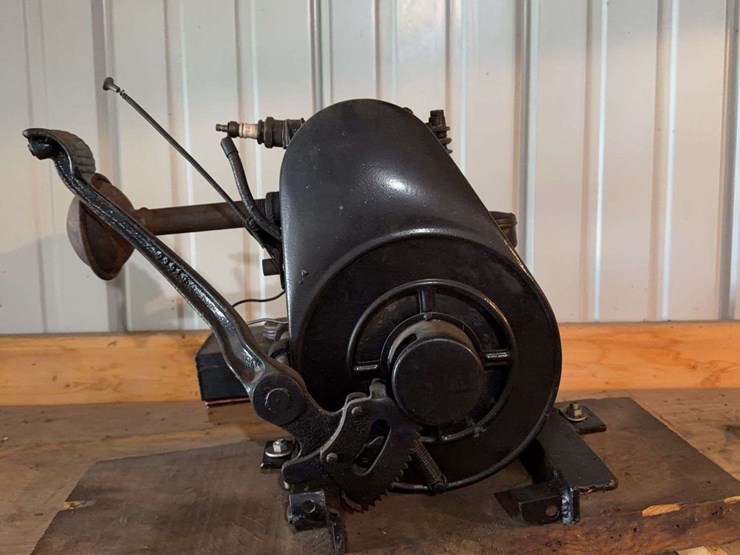 briggs-&-stratton-engine-image-1