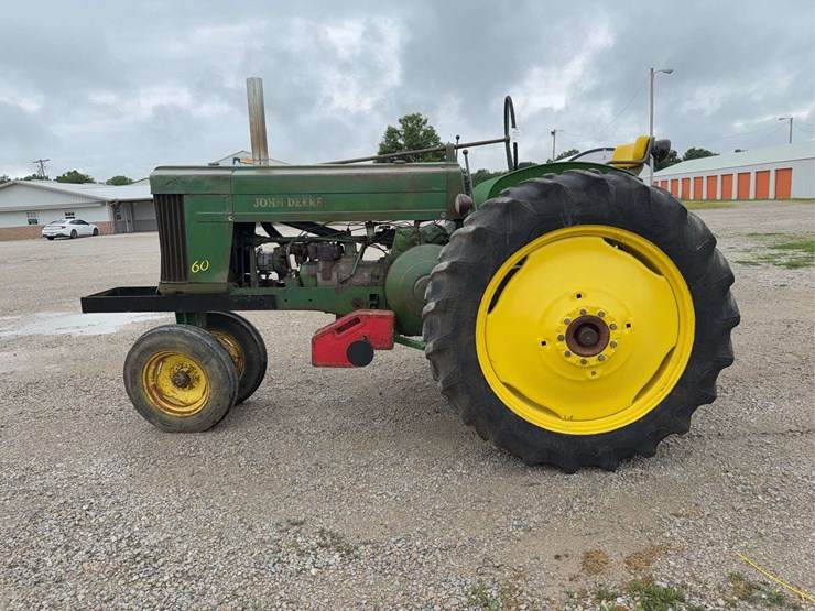 john-deere-60-image-6