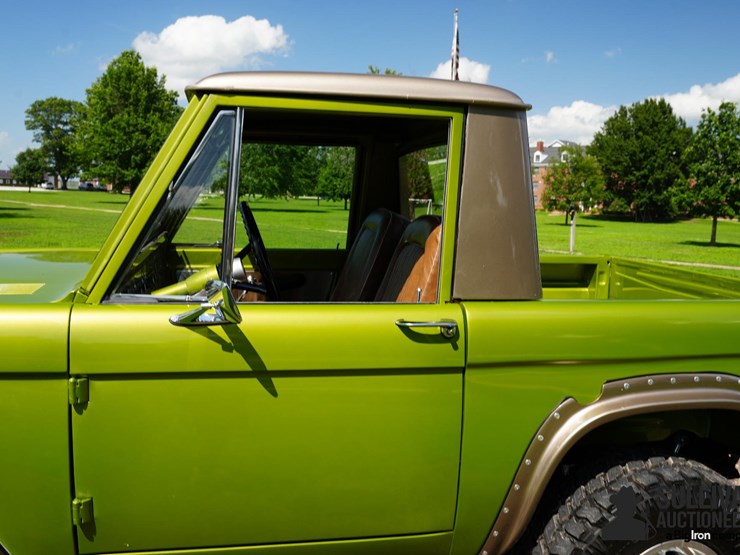 1967-ford-bronco-image-16