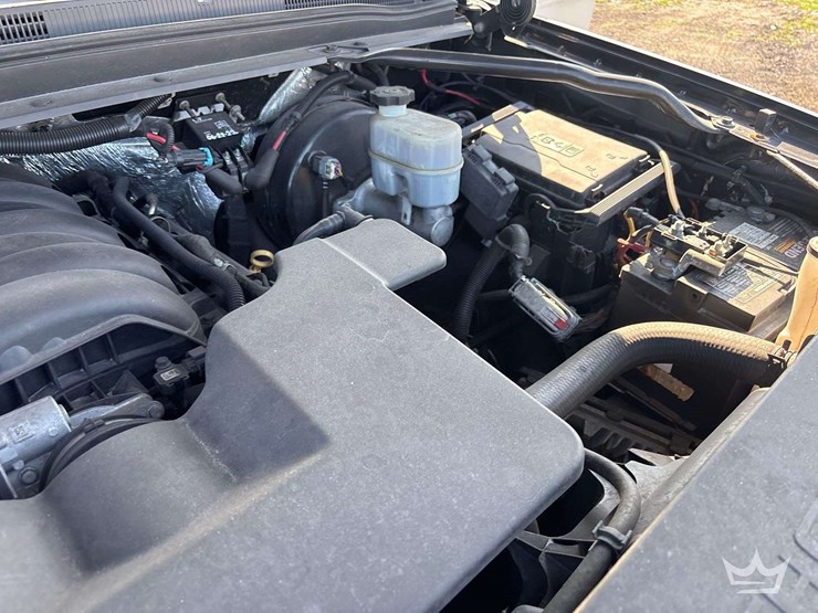2018-chevrolet-tahoe-image-9