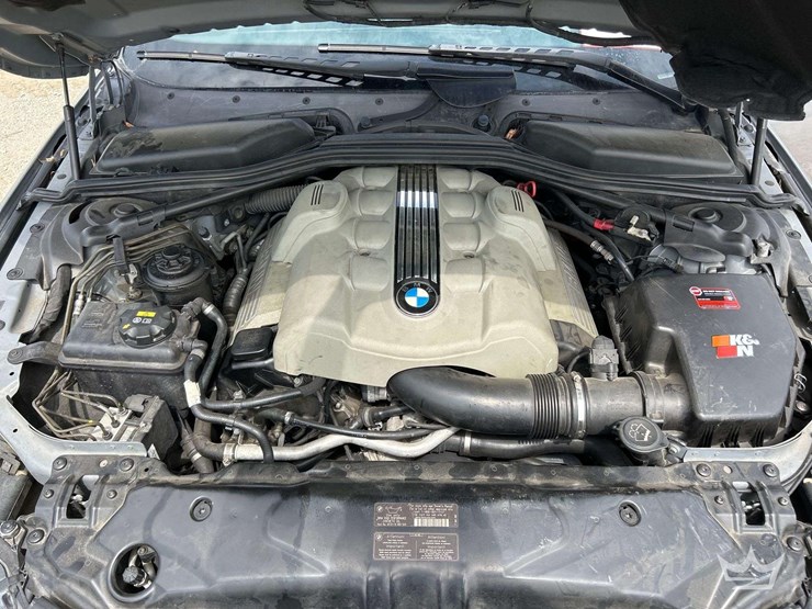 2005-bmw-545i-sedan-image-9