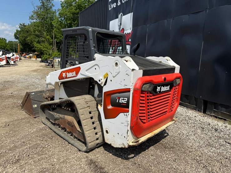 2022-bobcat-t62-image-2