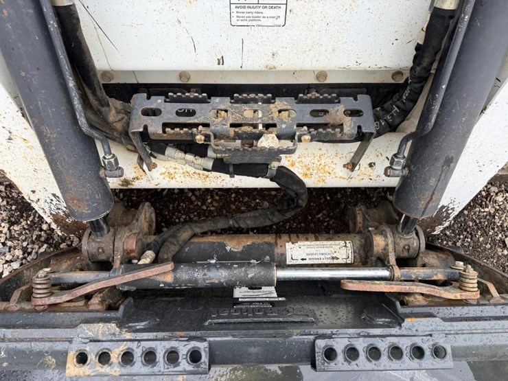 2018-bobcat-s770-image-10