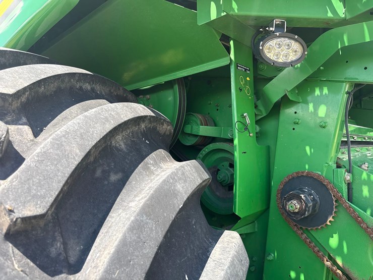 2010-john-deere-9870-sts-image-23